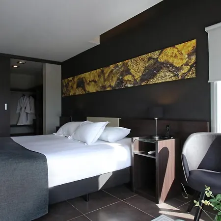 Pinares Panorama Suites, Spa & Convention Center Villa Carlos Paz Exterior photo